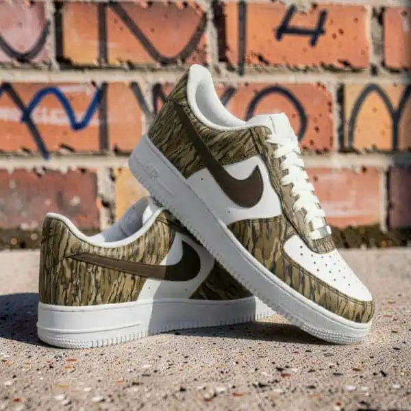 Vintage Duck Camo Air Force 1 sneakers with hand-painted details and classic Nike design. Perfect fo.