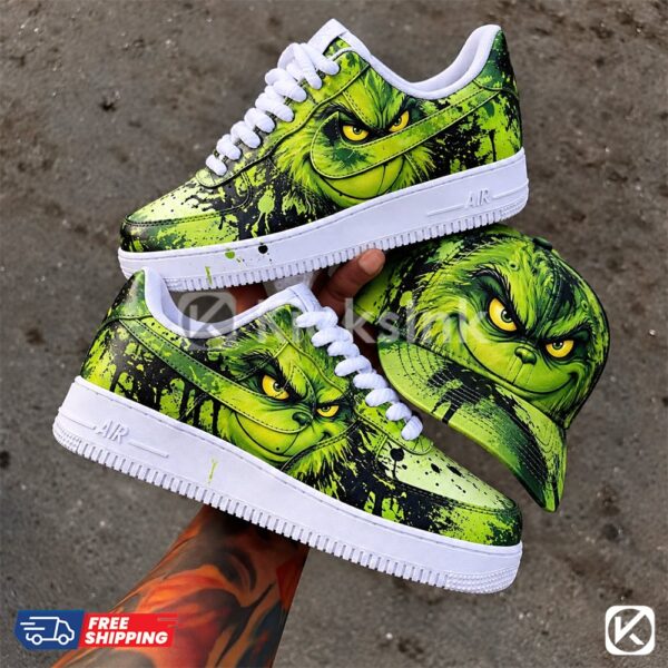 dark grinch custom graffiti sneakers 01 Grinch custom painted sneakers